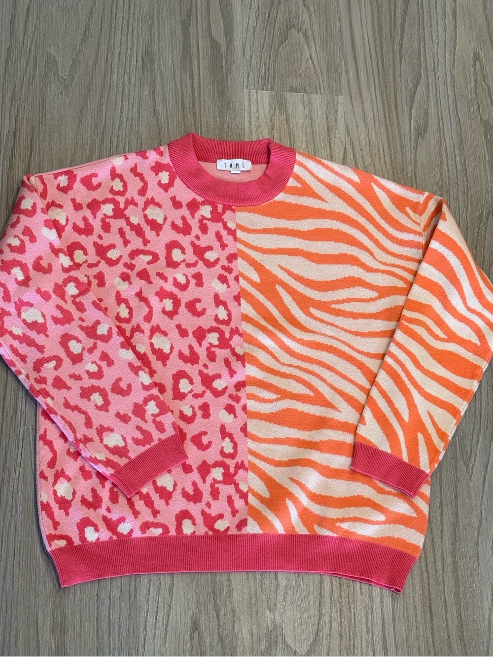 THML Colorblock Pink & Orange Animal Print Sweater Large